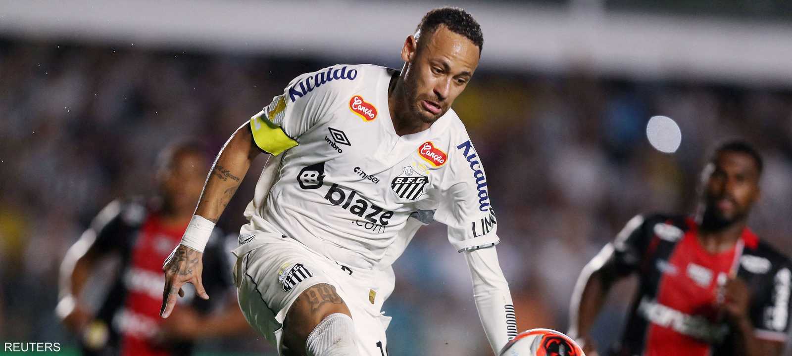 نيمار طالب الجماهير البرازيلية بالصبر عليه حتى يستعيد مستواه