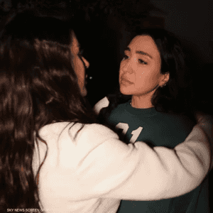 الممثلة جيسي عبدو رفقة ماغي بو غصن في الكواليس