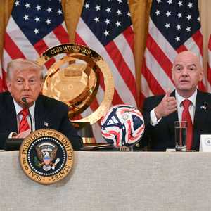 ترامب وجياني إنفانتينو