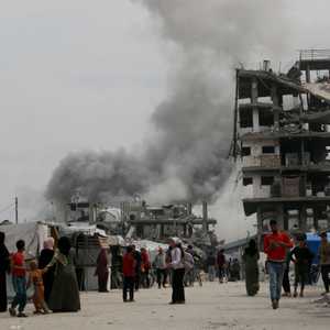 الجيش الإسرائيلي يواصل القصف على القطاع برا وبحرا وجوا