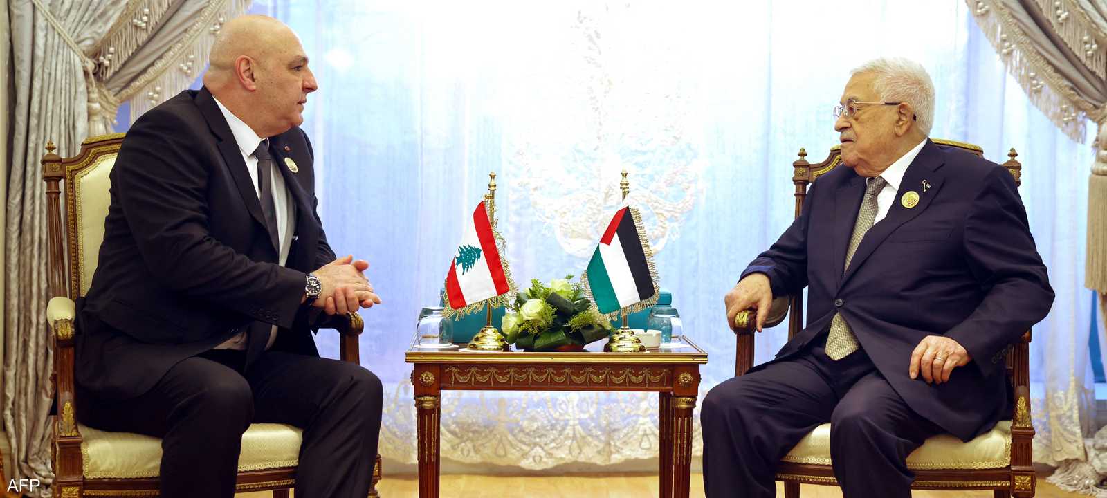 محمود عباس وجوزيف عون