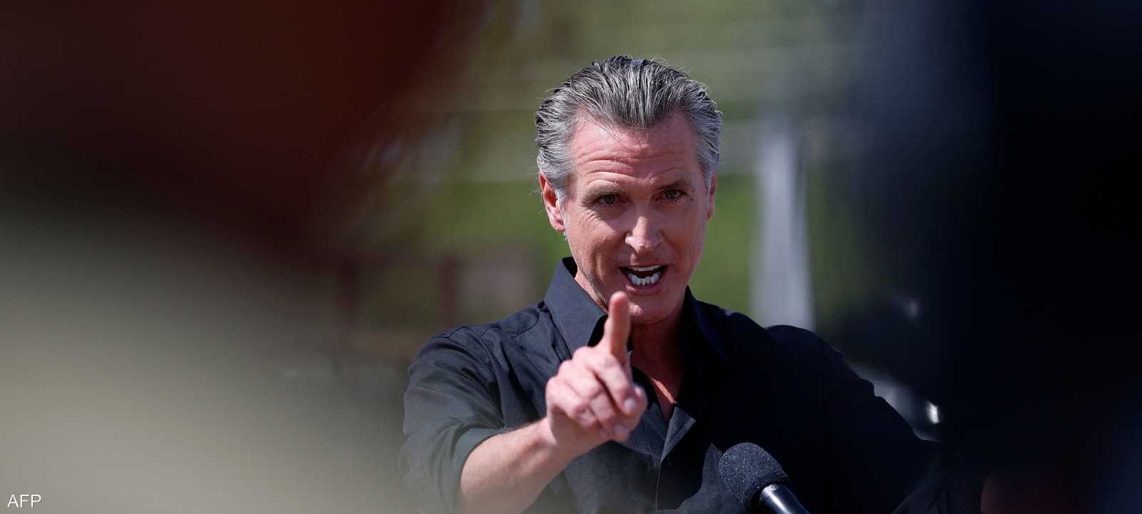 حاكم كاليفورنيا غافين نيوسوم