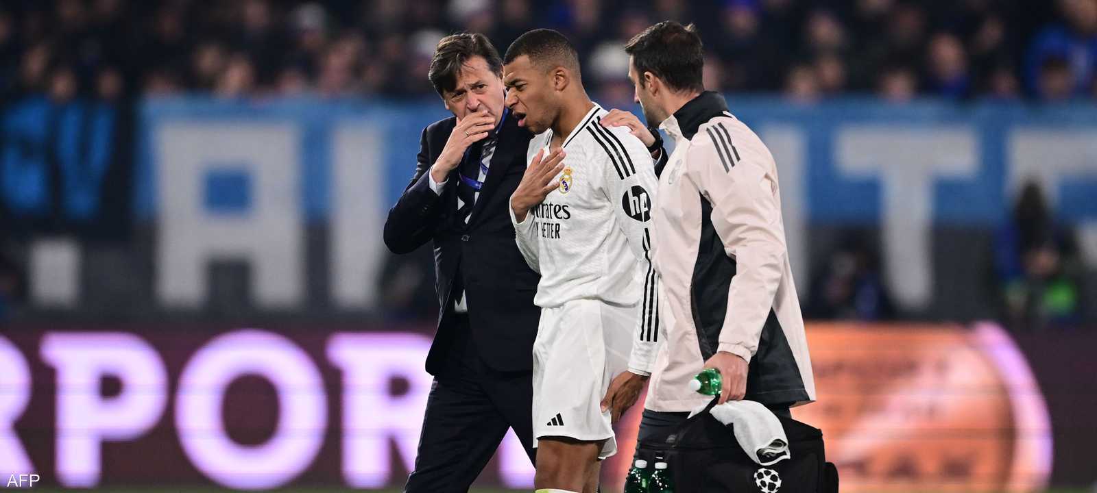 ريال مدريد أعلن نقل مبابي للمستشفى بسبب وعكة صحية