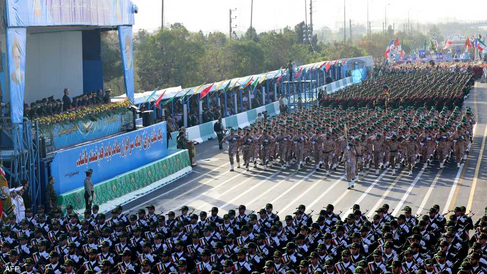 ماهي تركيبة المؤسسة العسكرية في إيران بمختلف مكوناتها؟