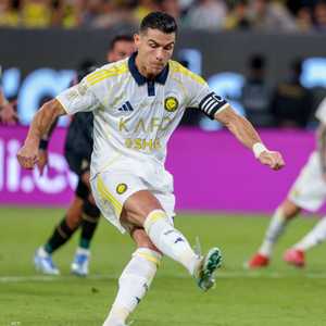 أنباء عن تمديد رونالدو عقده مع النصر السعودي