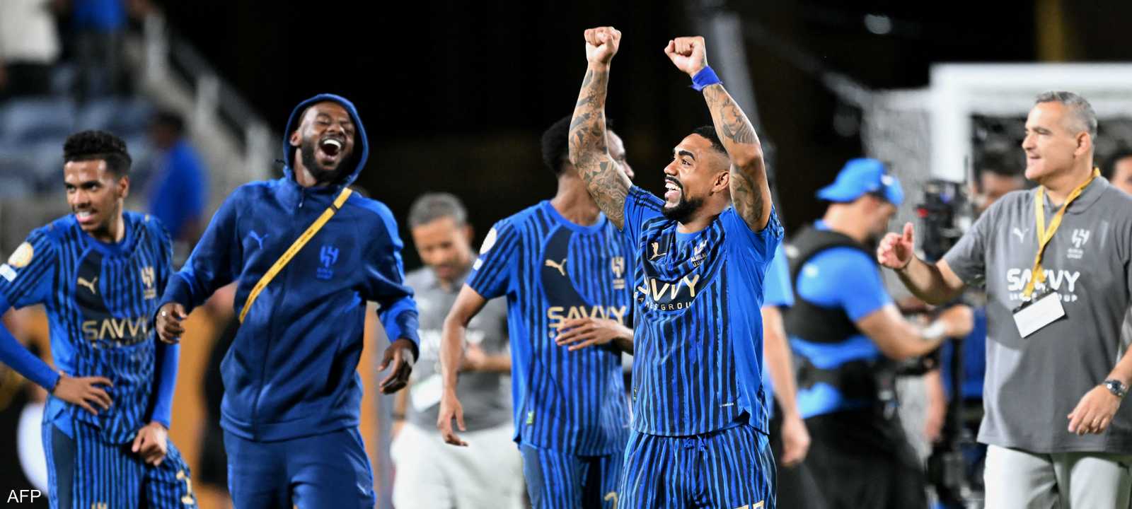 نجوم البرازيل يكتبون التاريخ في الهلال السعودي