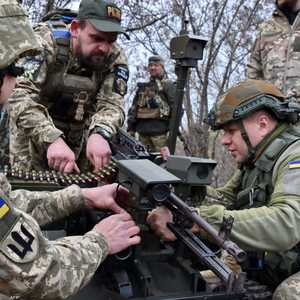 أرشيفية لجنود في الجيش الأوكراني