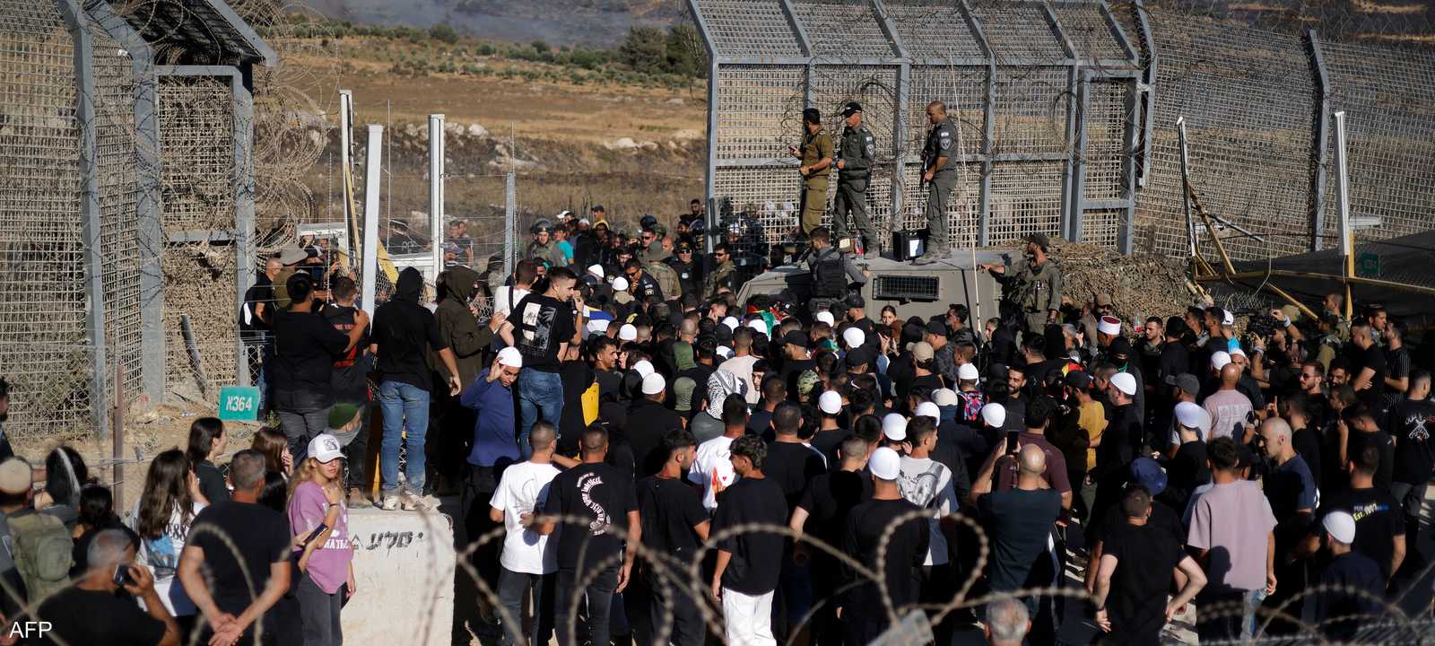 دروز من إسرائيل يقتحمون المنطقة العازلة في الجولان