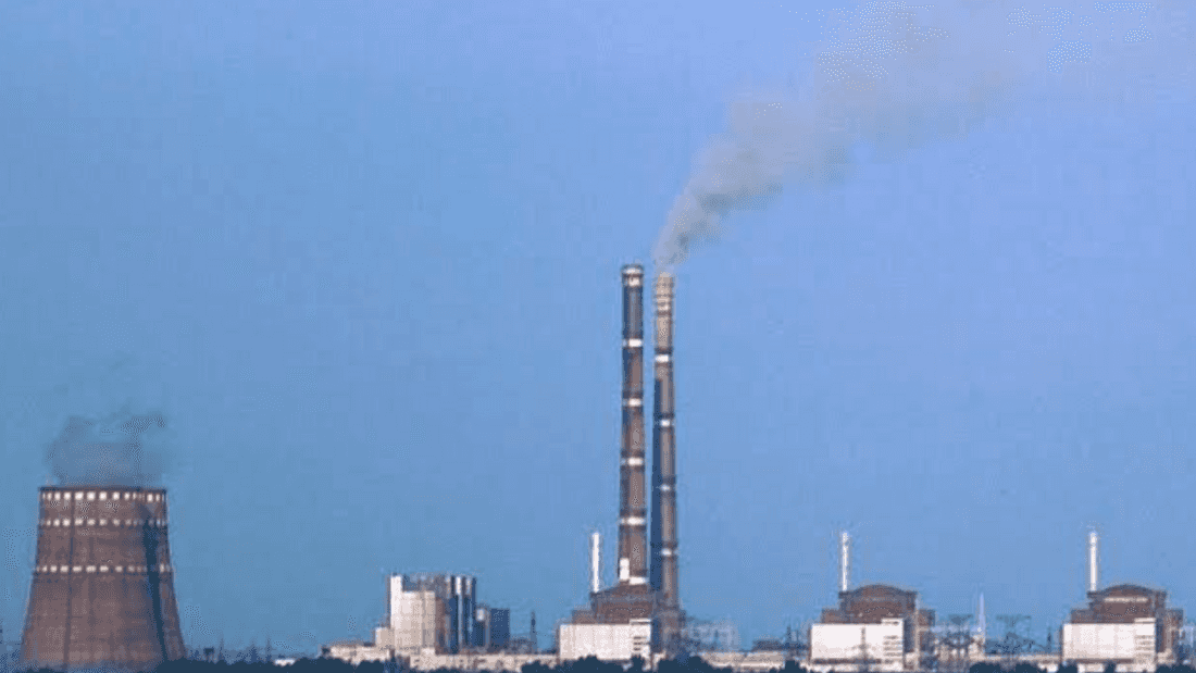انفجارات قرب محطة زابوريجيا النووية في أوكرانيا