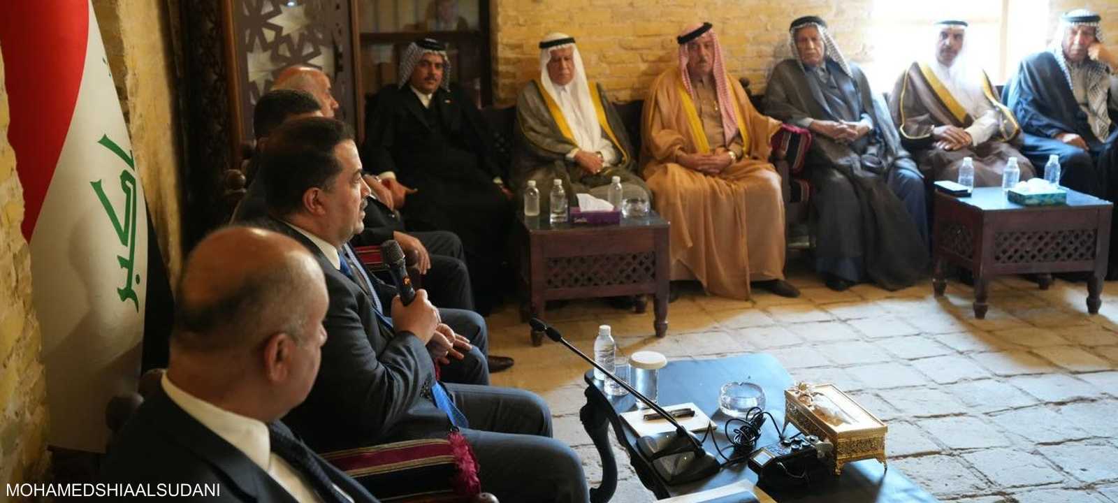 السوداني خلال حضوره تجمعا عشائريا