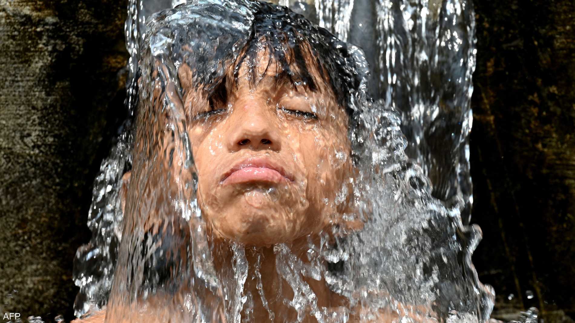 العلاج بالماء البارد.. باحثون يكشفون فوائده الصحية 