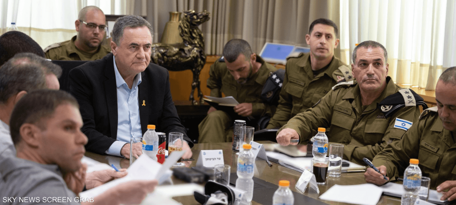 الاجتماع ضم قادة من الجيش