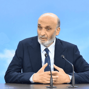 جعجع يهاجم حزب الله ويحذره من جر لبنان إلى حرب أهلية