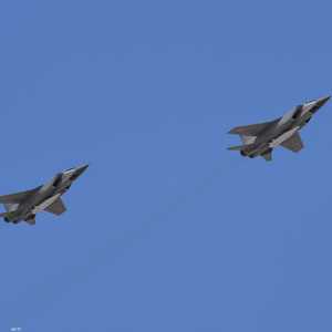 طائرات ميج-31 الروسية تحمل صواريخ كينزال.. أرشيفية