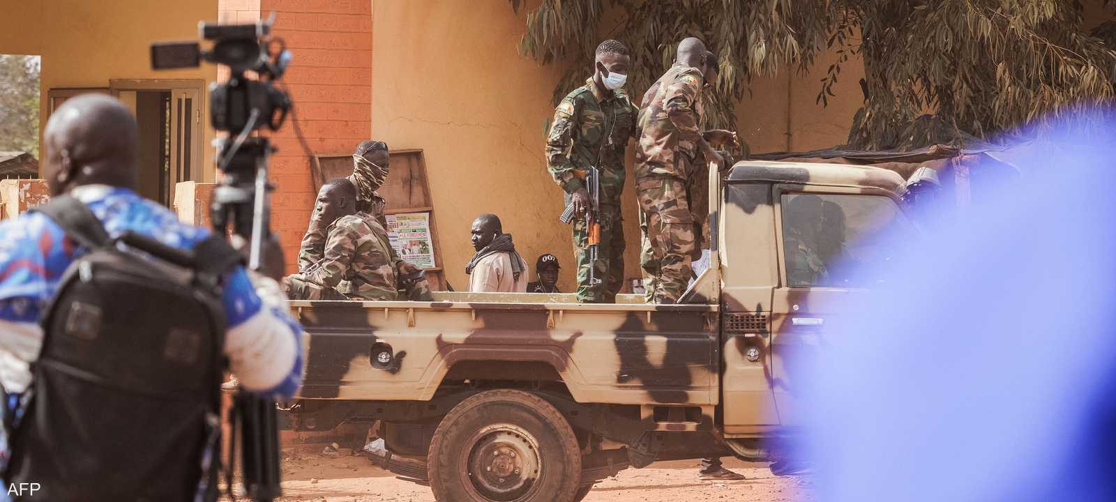 مخاوف من سيطرة القاعدة على مالي بالكامل