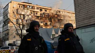 قبل اجتماع ترامب.. هجمات روسية بالصواريخ والمسيرات