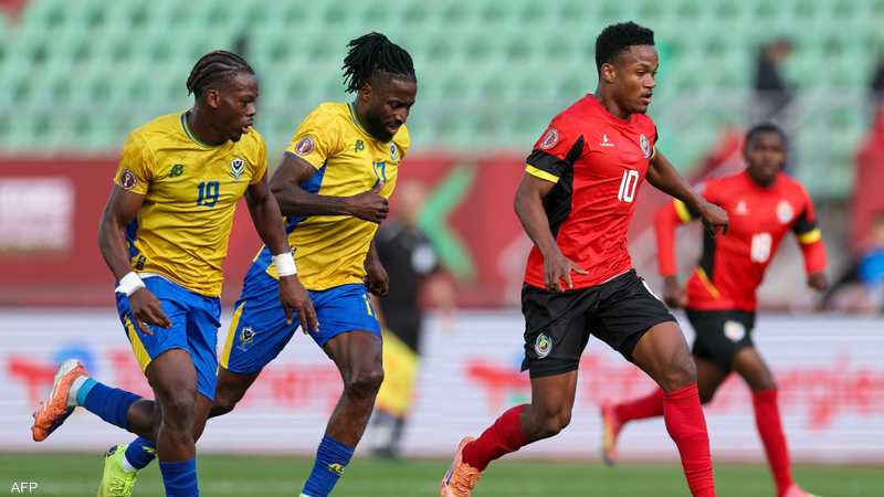 جانب من مباراة منتخب الغابون ونظيره الموزمبيقي