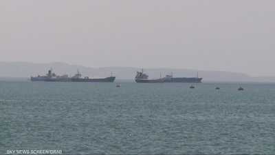 إيران تهدد بإعاقة الملاحة في البحر الأحمر