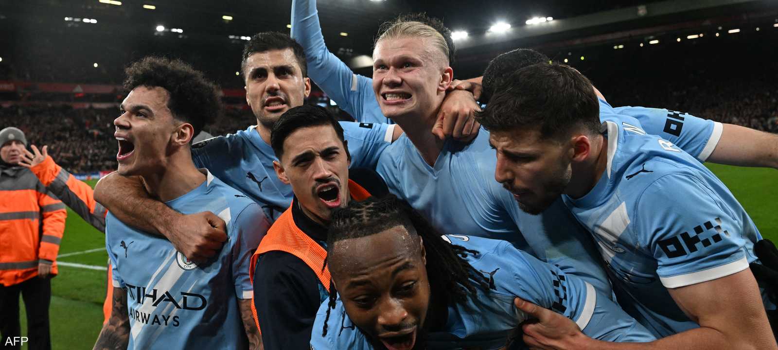 فرحة نجوم مانشستر سيتي بهدف الفوز