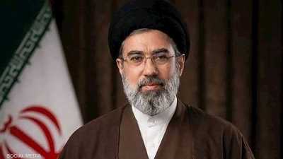 بسبب عدم ظهوره.. مجتبى خامنئي مطلوب في شوارع إيران