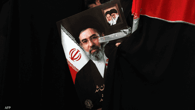 تساؤلات حول الحالة الصحية لمجتبى خامنئي