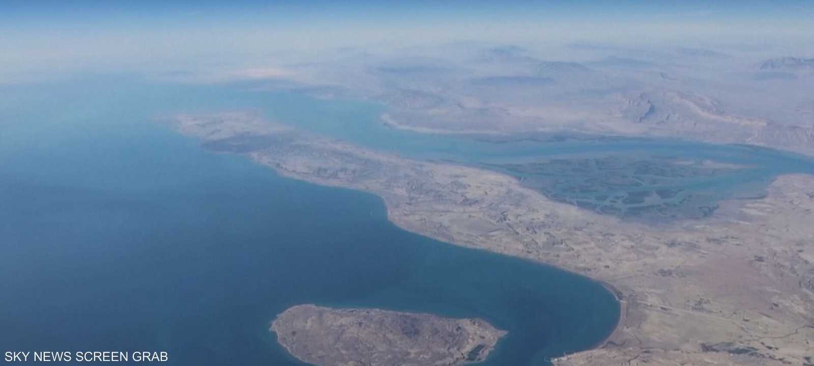 قال ترامب إن واشنطن ستسيطر على مضيق هرمز