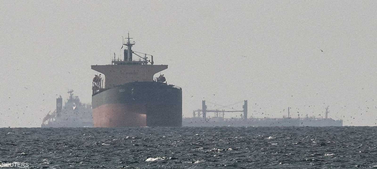 مضيق هرمز من أهم ممرات الطاقة في العالم