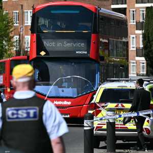 الشرطة تنتشر في موقع حادثة الطعن في شمال لندن