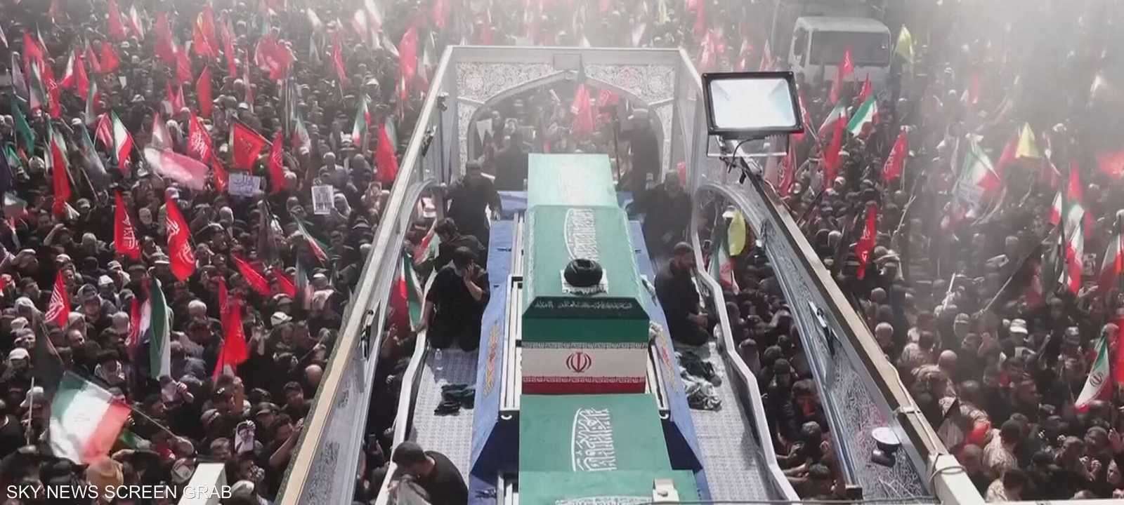 أقيمت مراسم تشييع مرشد إيران وسط غياب مجتبى خامنئي عن جنازته