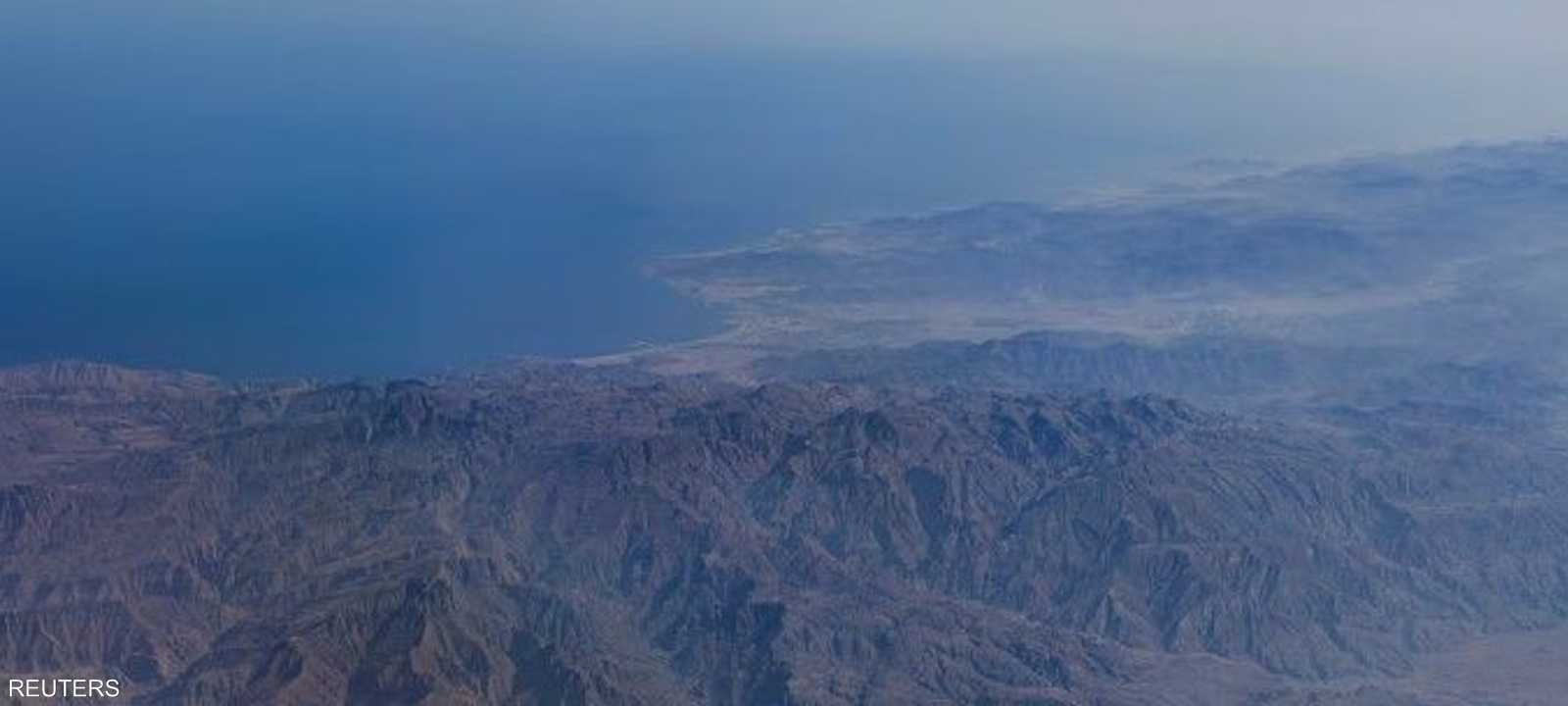 السواحل الإيرانية المطلة على مضيق هرمز