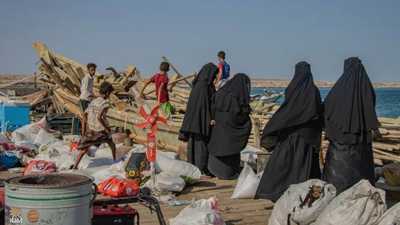 الهروب من اليمن بالقوارب.. البحر طريق النجاة