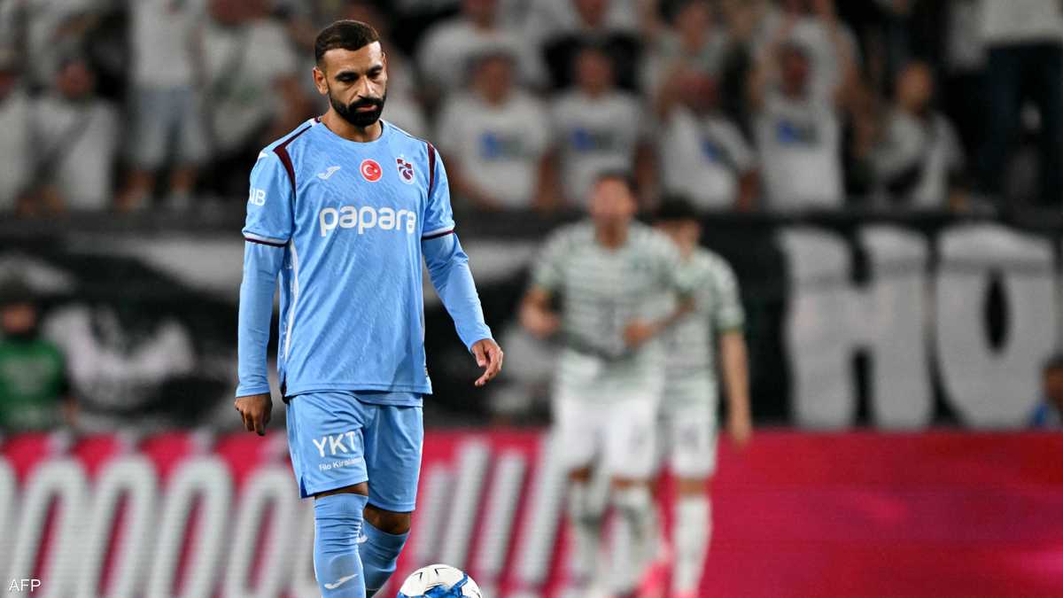 لاعب "هارتس" الأسكتلندي يوجّه طلبا خاصا إلى محمد صلاح