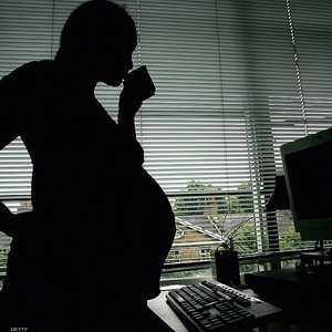 ينصح بتجنب الرضاعة الطبيعية خلال فترة العلاج من السرطان.