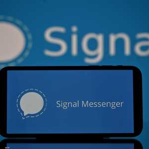 يحاول تطبيق سيغنال مزاحمة "التطبيقات الكبرى"