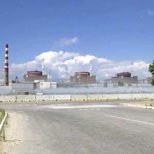 غروسي يسعى لضمان وجود فريق تقني دائم بمحطة زابوريجيا