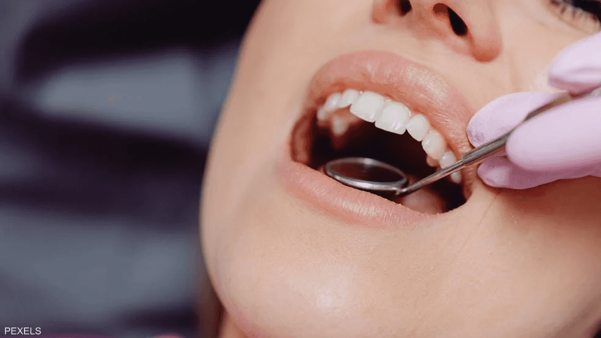 دراسة: علامات في الفم تكشف سرعة معالجة الدماغ للمعلومات