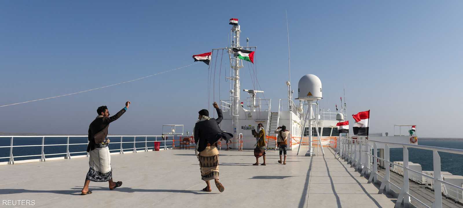 شنت مليشيات الحوثي هجمات على سفن في مياه البحر الأحمر