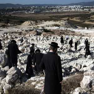 يتم إعفاء اليهود المتدينيين "الحريديم" من الخدمة العسكرية