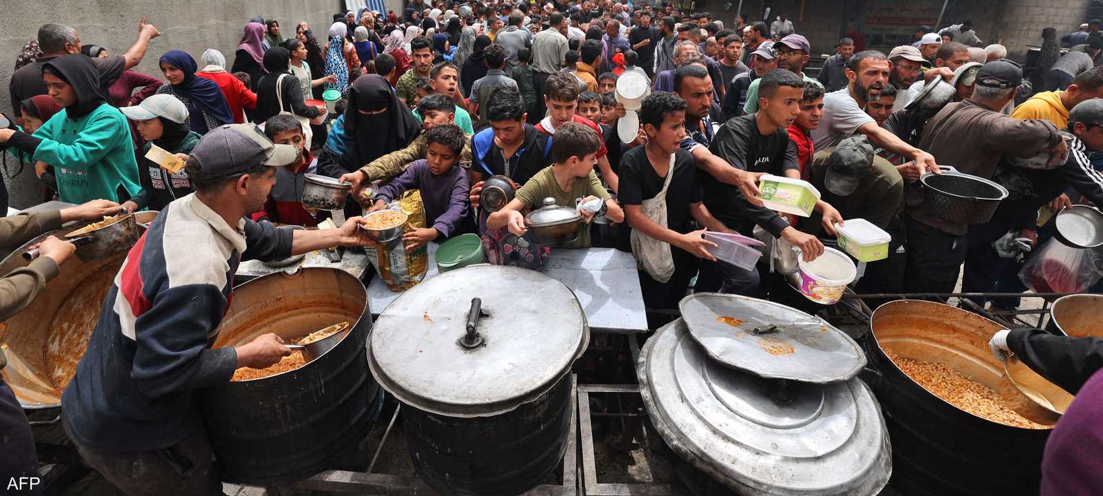 الجوع يحاصر سكان قطاع غزة.. أرشيفية