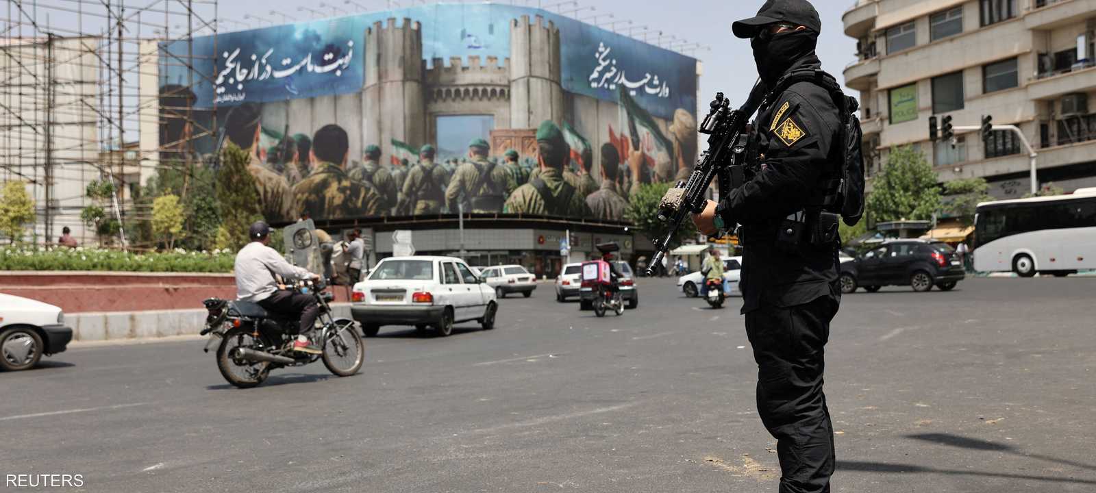 شككت المحكمة في التهم الموجهة إلى مونترلس