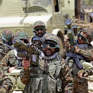 أرشيفية لمقاتلين من حزب الله اللبناني