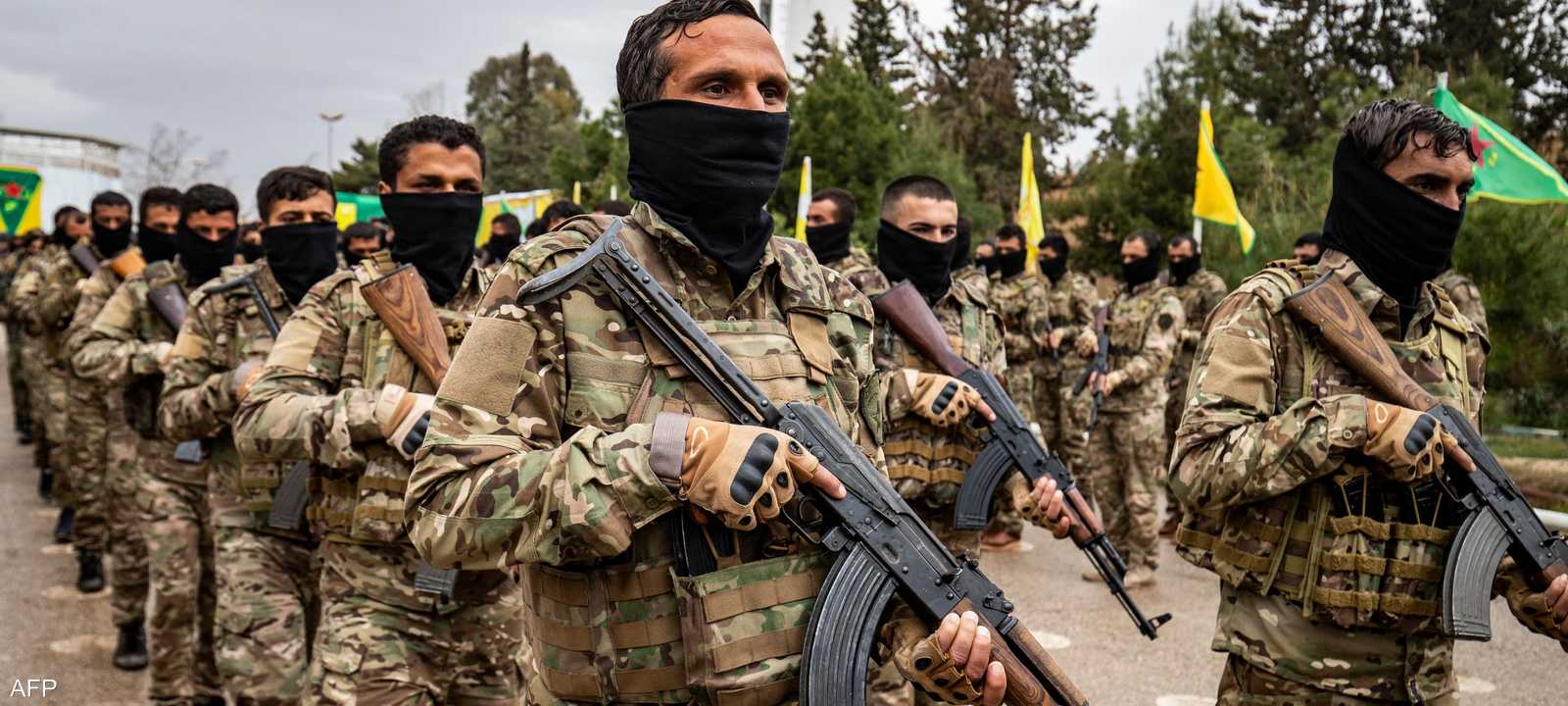 أرشيفية لمقاتلين من قوات سوريا الديمقراطية