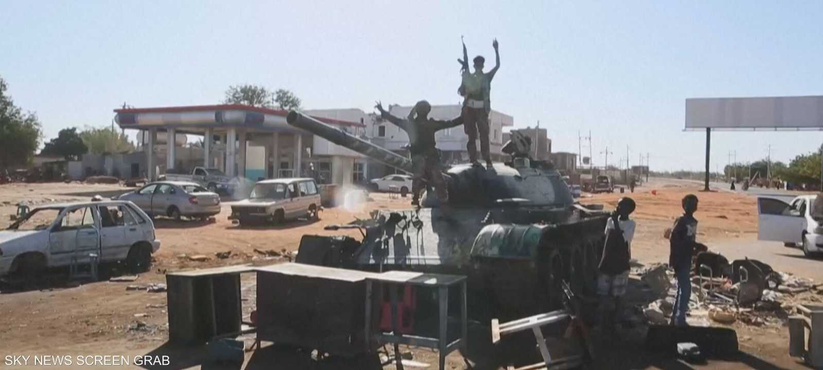 الحرب مستمرة في السودان منذ عام 2023