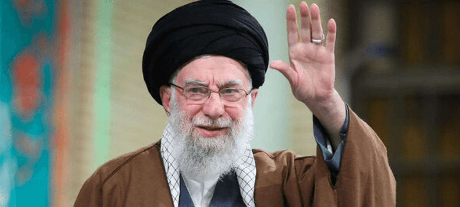 الأهداف شملت المرشد وقادة عسكريين كبارا