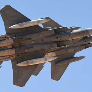 مقاتلات التحالف العربي دمرت مواقع لميليشيات الحوثي.