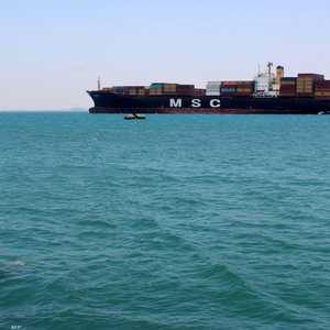 سفينة شحن قبالة مدينة عدن جنوب اليمن أرشيف