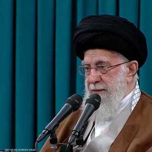 المرشدُ الإيراني على خامنئي