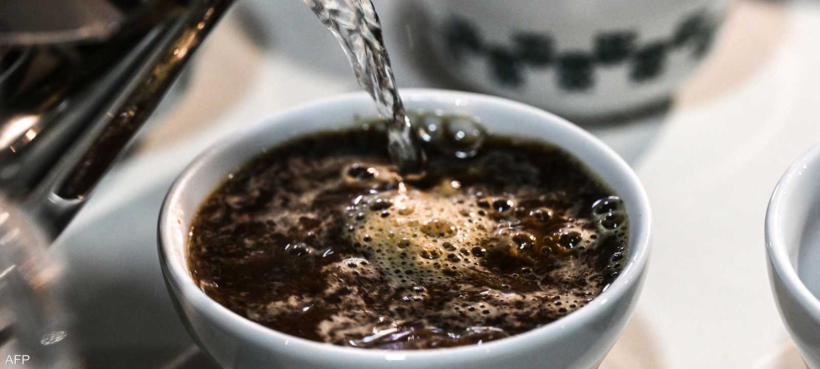 تناول القهوة مع الطعام أو بعده؟