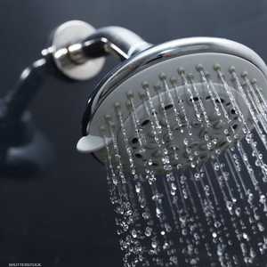 الغمر في الماء الساخن، يزيد من فقدان الجسم للماء