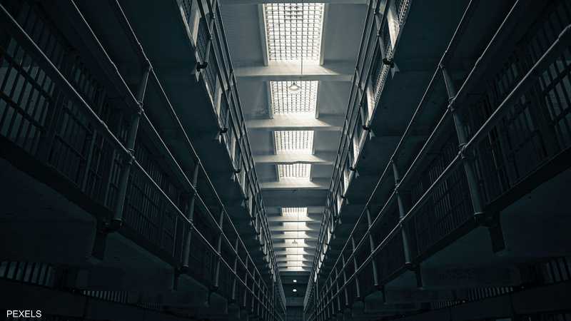 الاختراع الجديد قاد الشاب إلى السجن